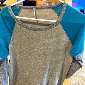 Women's BKE long sleeve shirt